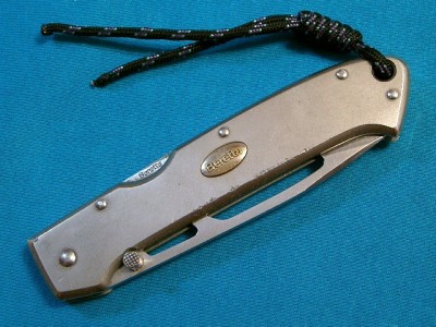 VINTAGE BERETTA JAPAN LOCKBACK FOLDING HUNTER BOWIE KNIFE KNIVE- HALF SERRATED -1.jpg