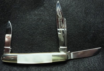 FIGHT'N ROOSTER NKCA MUSEUM FOUNDERS KNIFE 001.JPG
