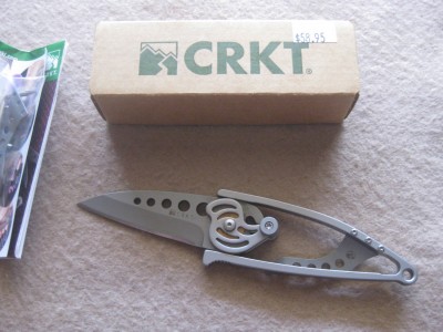 CRKT_Van_Hoy.JPG