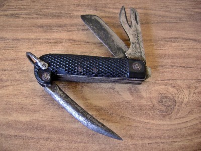 British Army Knife with Marlin Spike 1943 - Open.JPG