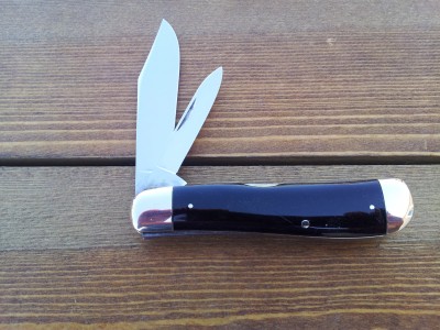 CASE TESTED 22028_half_ back blades open.jpg