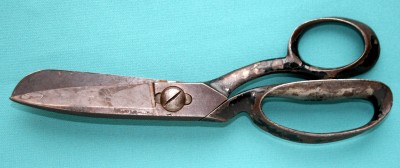 catshears1.jpg