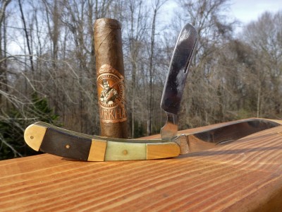Pakie knives (3).JPG