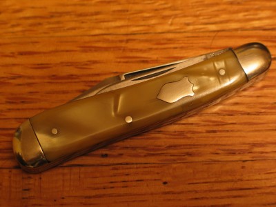 schrade peanut 002.JPG