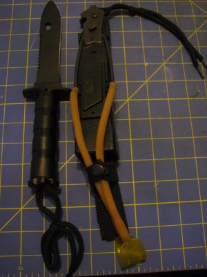 UnmarkedTaiwanSurvivalKnife-2.00 003.jpg