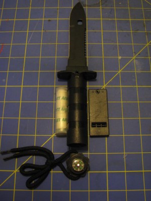 UnmarkedTaiwanSurvivalKnife-2.00 005.jpg