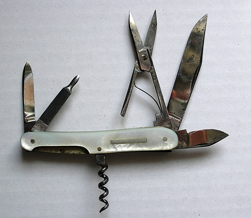 Knives 055.jpg