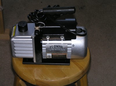Vacuum Pump.JPG