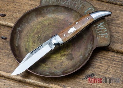 northwoods-coolidge-jack-giraffe-bone-A-56__09546.1559765272.jpg