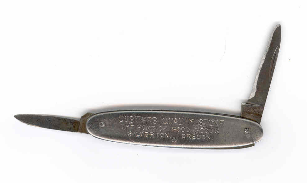 Knife a.jpg