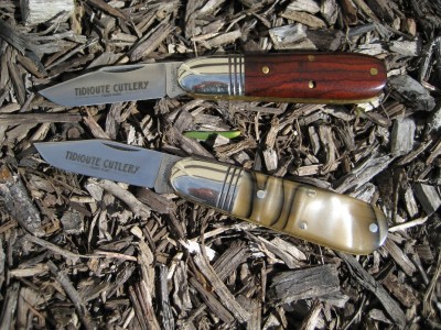 Single blade Barlows.  Pocket friendly.