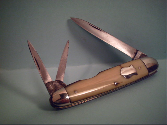 I-XL George Wostenholm split back whittler with elephant ivory handle, late 1800's I'm guessing.