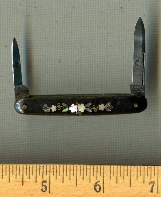 H Boker inlaid pen.jpg