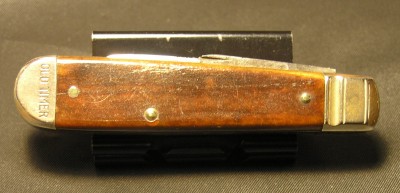 Back side full view closed
