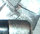 Cat-saftety award knife 004.JPG