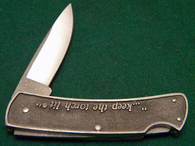 Buck 825 USA 1986 Statue of Liberty 100th Anniversary