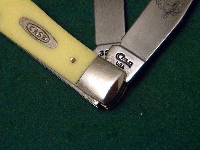 Case XX USA 1997 Yellow 3254 CV Trapper Knife - John Wayne