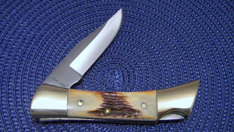 Case XX SS USA 9 Dot (1981) Stag 5197-LSSP Shark Tooth Lockback 