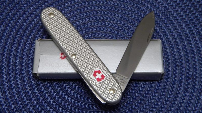 Victorinox swiss made stainless knife sale