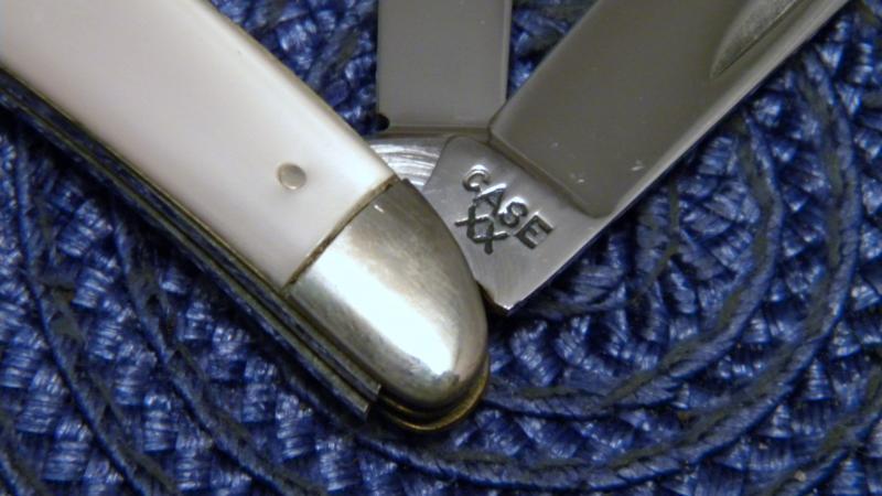 Case XX 1940-64 Imitation Pearl 9220 Peanut Knife