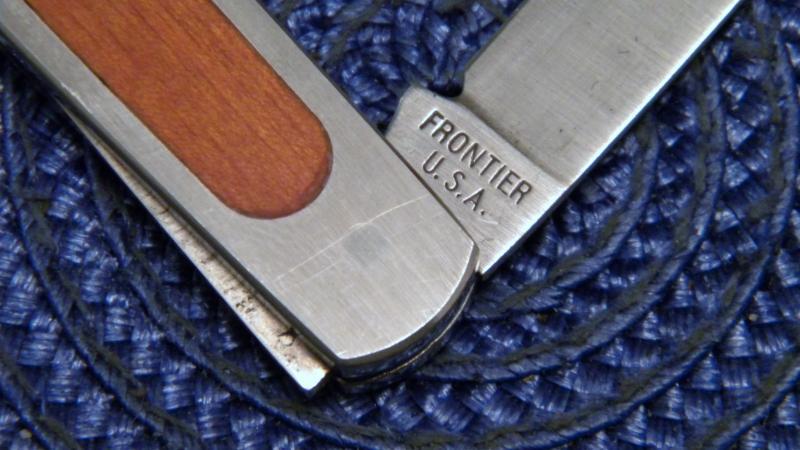 Frontier USA Imperial Stainless P-I Wood Lockback Knife Frontier USA Imperial Stainless P-I Wood Lockback Knife