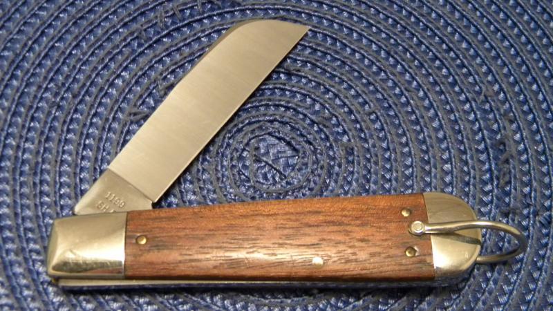 Case XX SS USA 6 Dot (1984) Wood 1199 SH R Case XX Whaler Knife