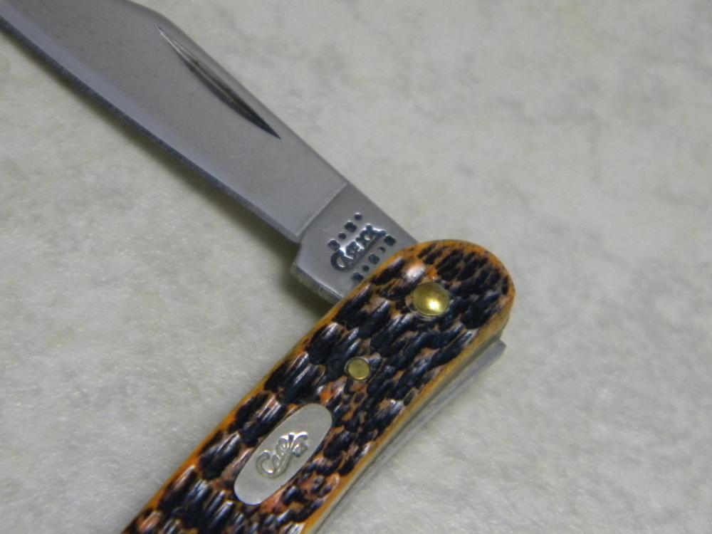 Case XX USA 2001 Burnt Autumn Rogers Bone 6208 SS Shadow Bolsters Half Whittler Knife in Box