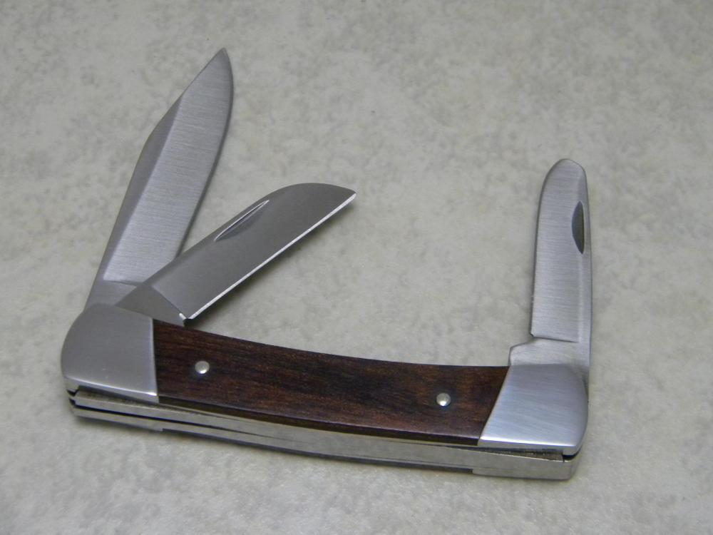 Buck USA Model 703 Wood Colt Stockman Knife in Box c.Pre1986