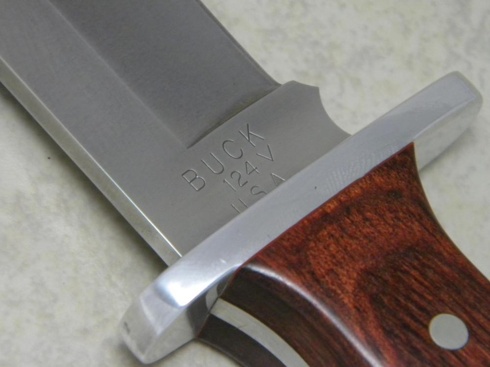 Buck 124 USA Wood Frontiersman Fixed Blade Hunting Sheath Knife in Box