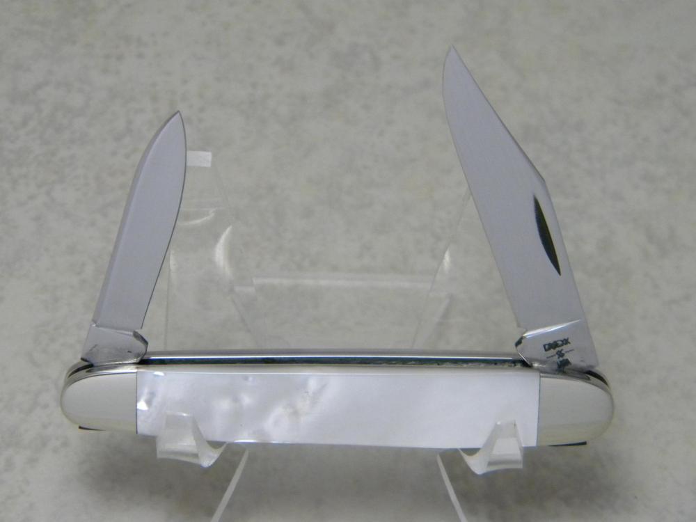 Case XX SS USA 8 Dot (1982) Pearl 82079 1/2 Sleeveboard Pen Knife