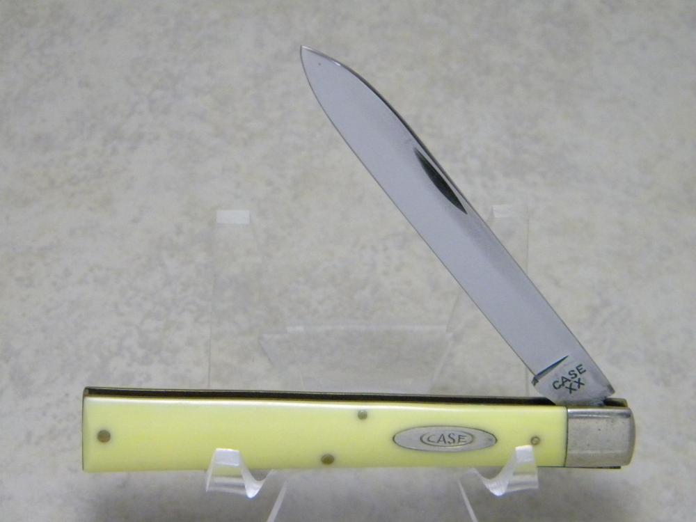 Case XX 1940-1964 Yellow 3185 (Pattern No. Stamped) Doctor's Knife