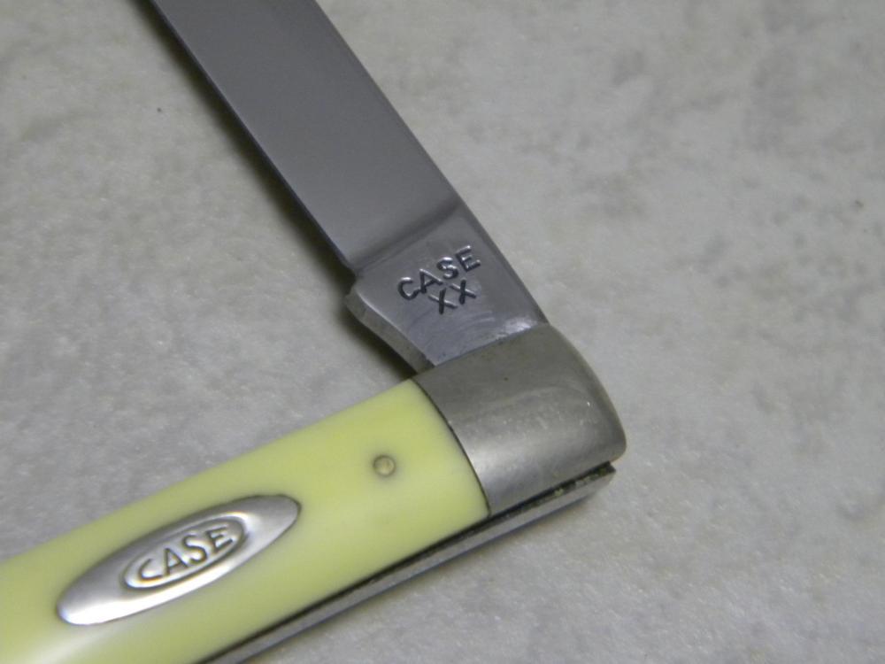Case XX 1940-1964 Yellow 3185 (Pattern No. Stamped) Doctor's Knife
