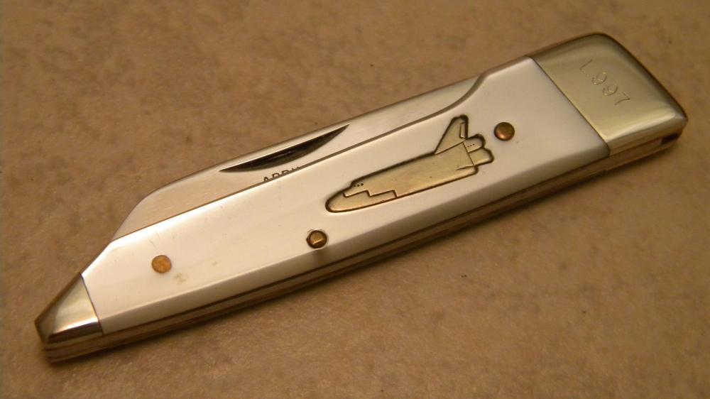 Parker Cut Co Surgical Steel Japan Imitation Pearl Space Shuttle
