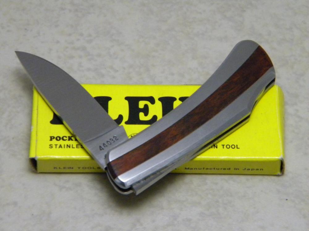 Klein Tools, Inc. Japan 44032 Stainless & Wood Lockback Knife in Box