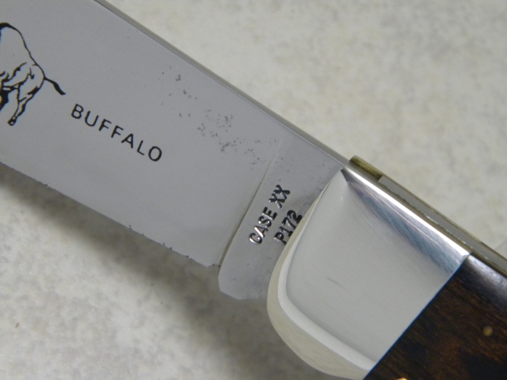 Case XX USA 1965-69 Wood P172 Buffalo Clasp Knife in Box