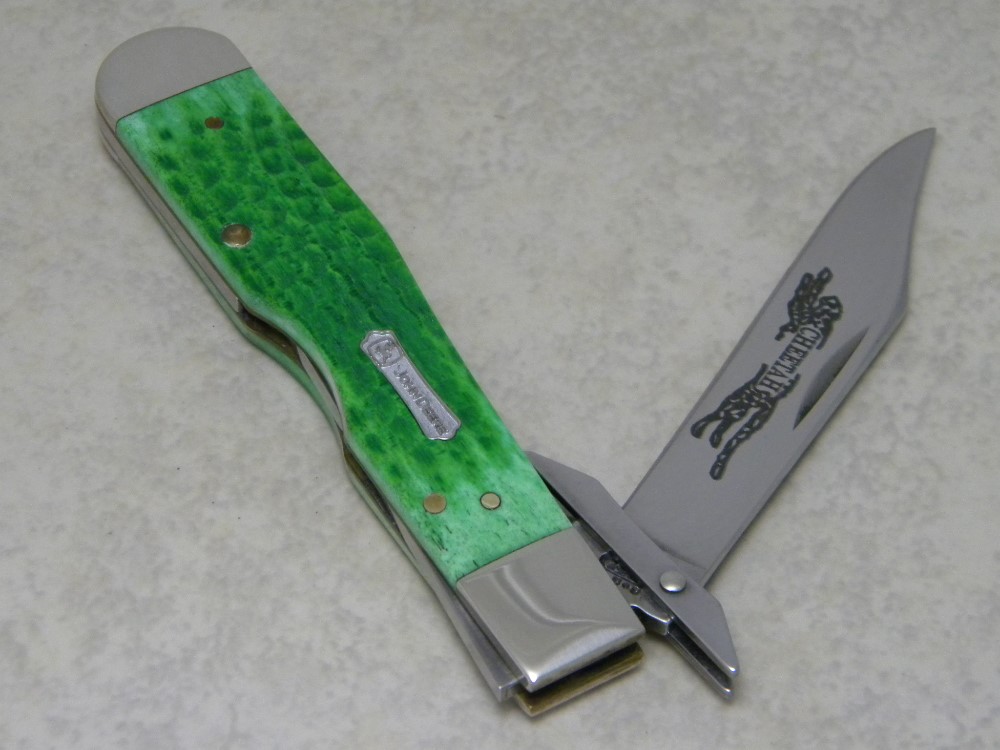 Case XX USA 2003 John Deere Green Bone 6111 1/2 L SS Cheetah