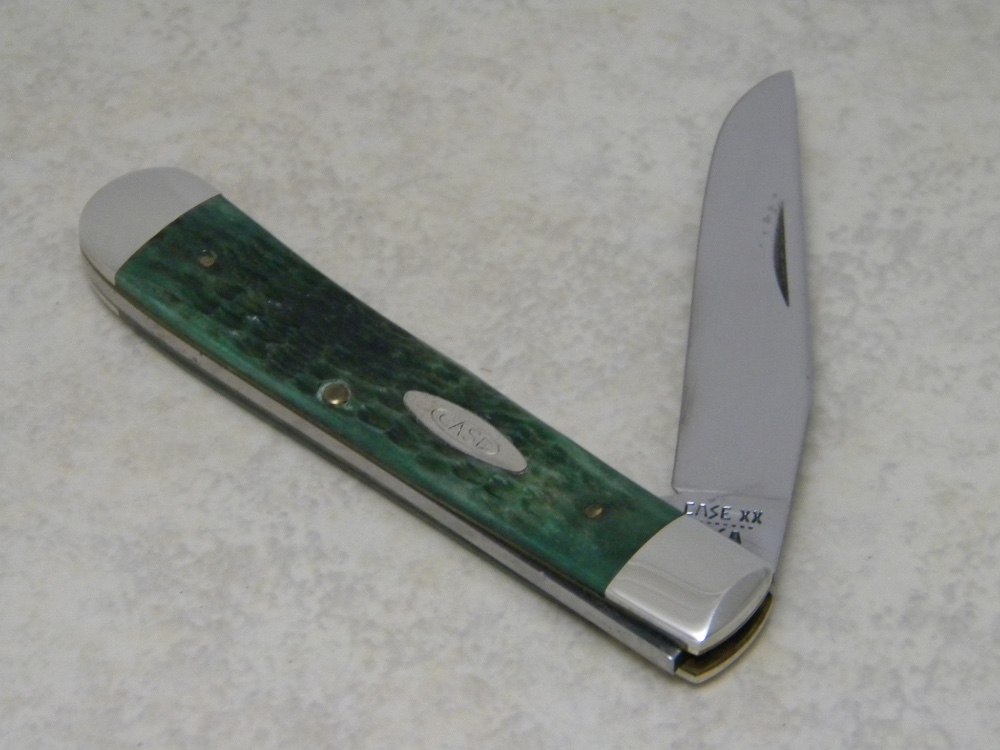Case XX USA 8 Dot (1982) Green Bone G6154 Carbon Steel 1 Blade