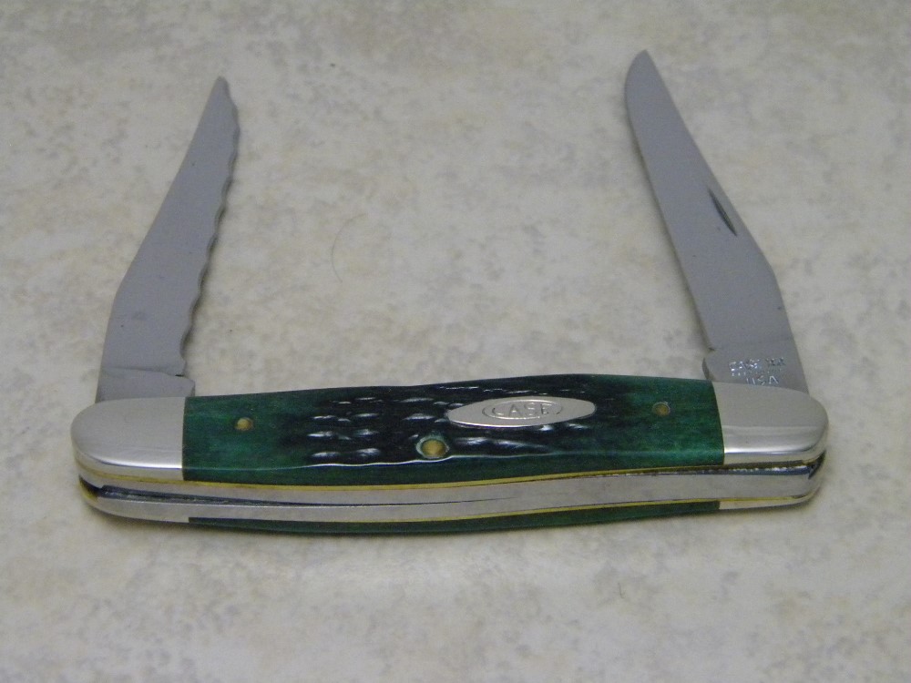 Case XX USA 9 Dot Serrated Blade Green Bone SS Muskrat Knife (Rare)