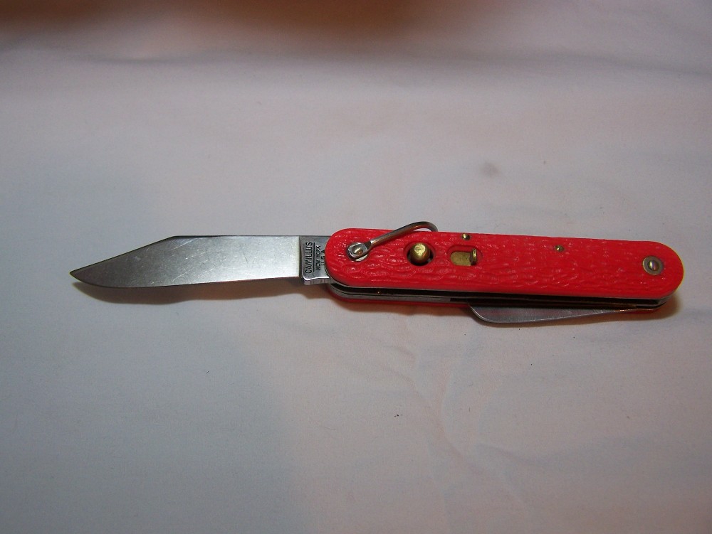 Camillus New York Paratrooper Switchblade