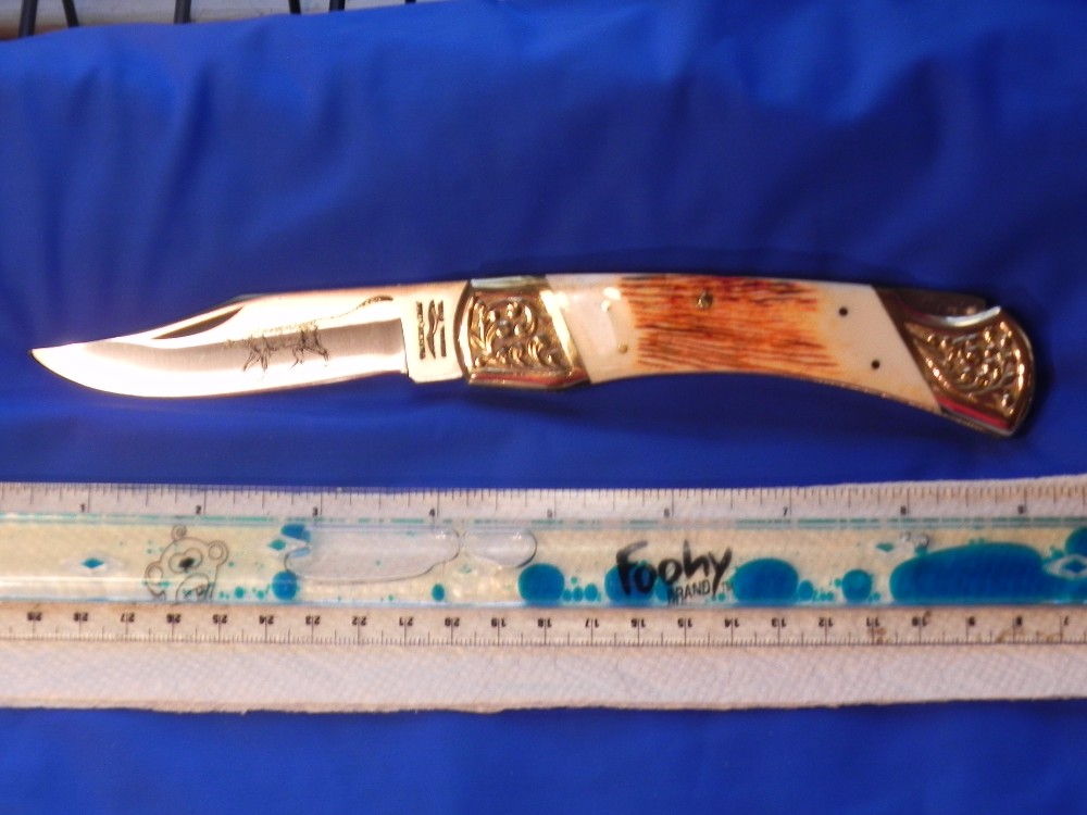 Vintage Parker IMAI K139 Large Lockback Hunting Knife w/ Wildlife