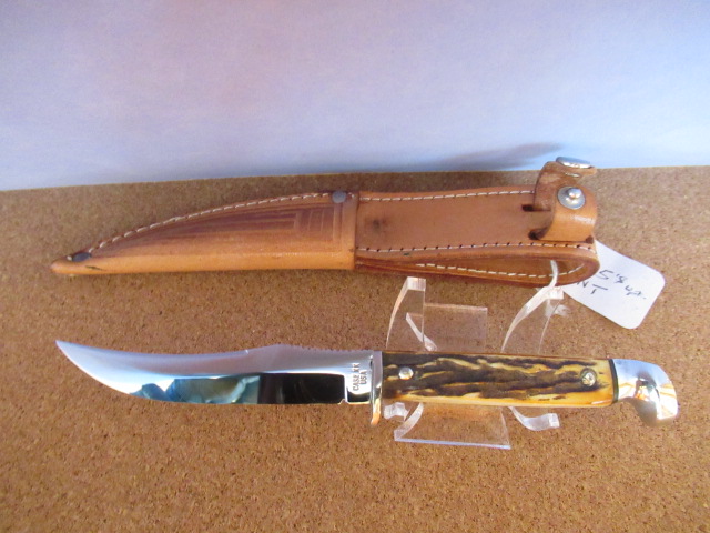 Case XX USA Stag Handle Fixed Blade Pattern # 523-3 1/4