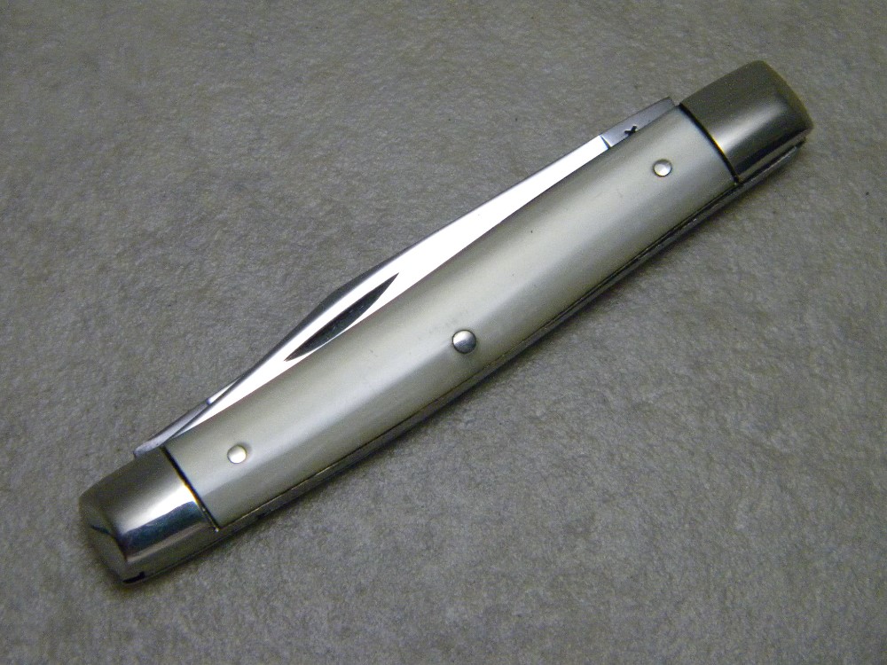 Case XX USA Imitation Pearl 9233 Pen Knife