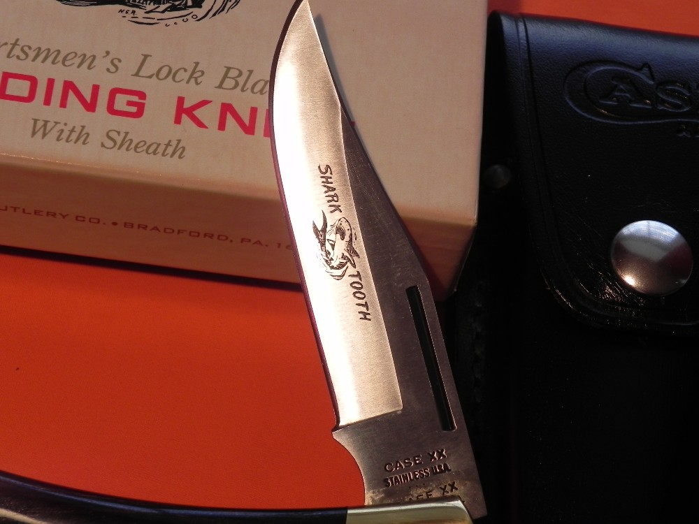 1977 Case xx Shark Tooth Folding Hunter P197 L SSP Knife w