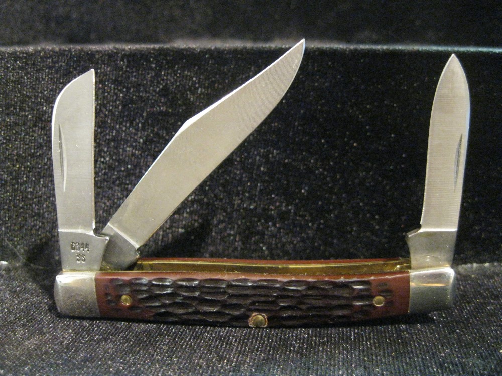 Case XX USA 6344 SS SS 1997 BRADFORD PA Knife has box