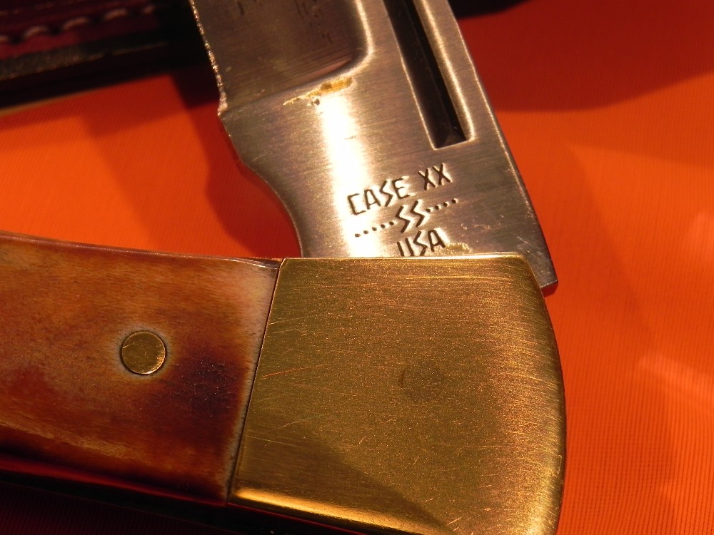 1981 Case xx Hammerhead Shark Folding Hunter Knife w Sheath