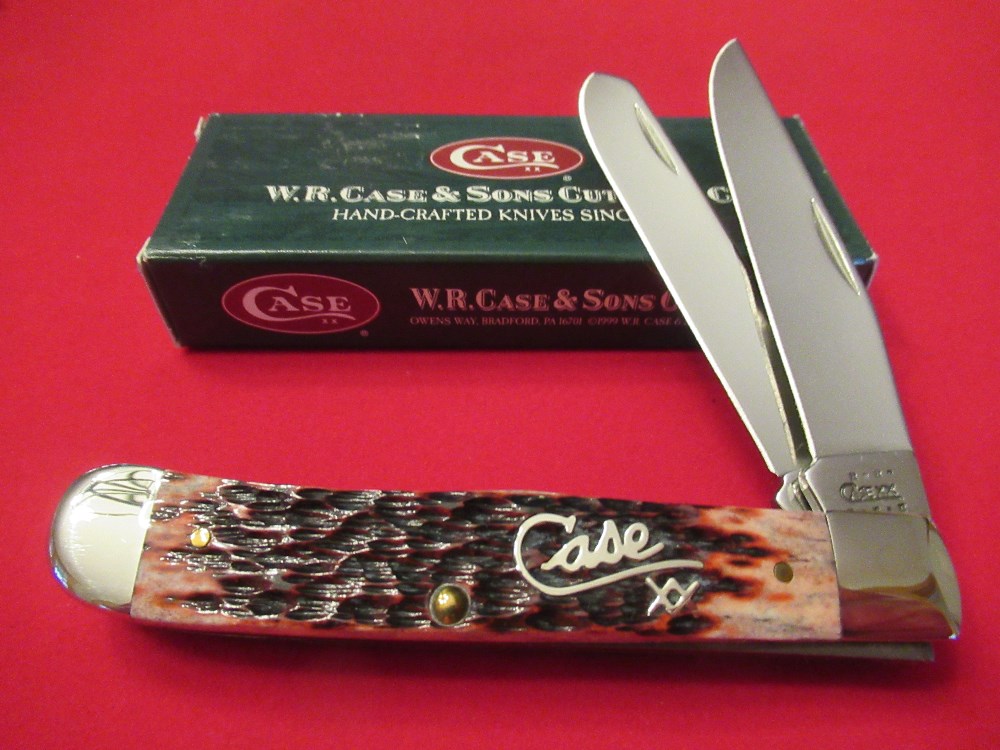Case XX Cranberry Silver Script Trapper Pattern # 6254 SS