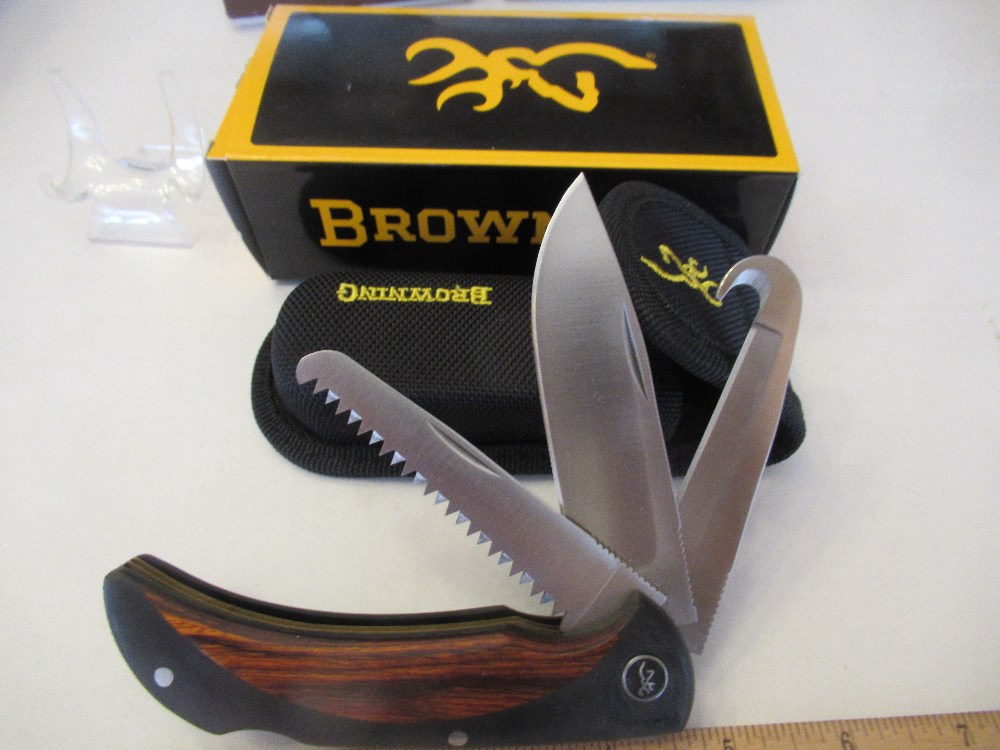 Browning Folding Lock Back Hunter Model 918