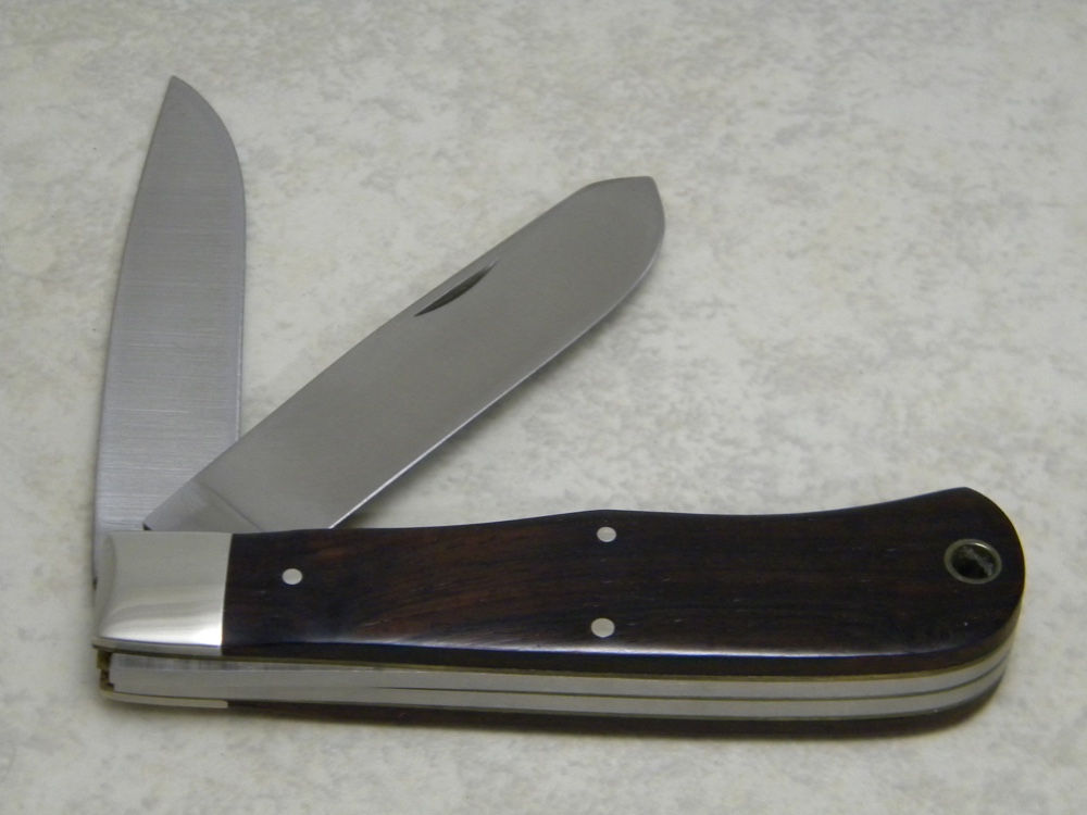 Camillus NY USA CSS-1 Wood Safari Series Cape Buffalo 375