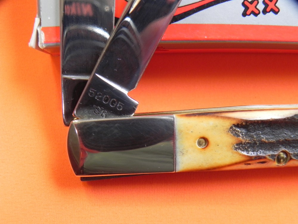 1989 Case xx Razor Pocket Knife with Great Stag Handles Mdl 52005 SS