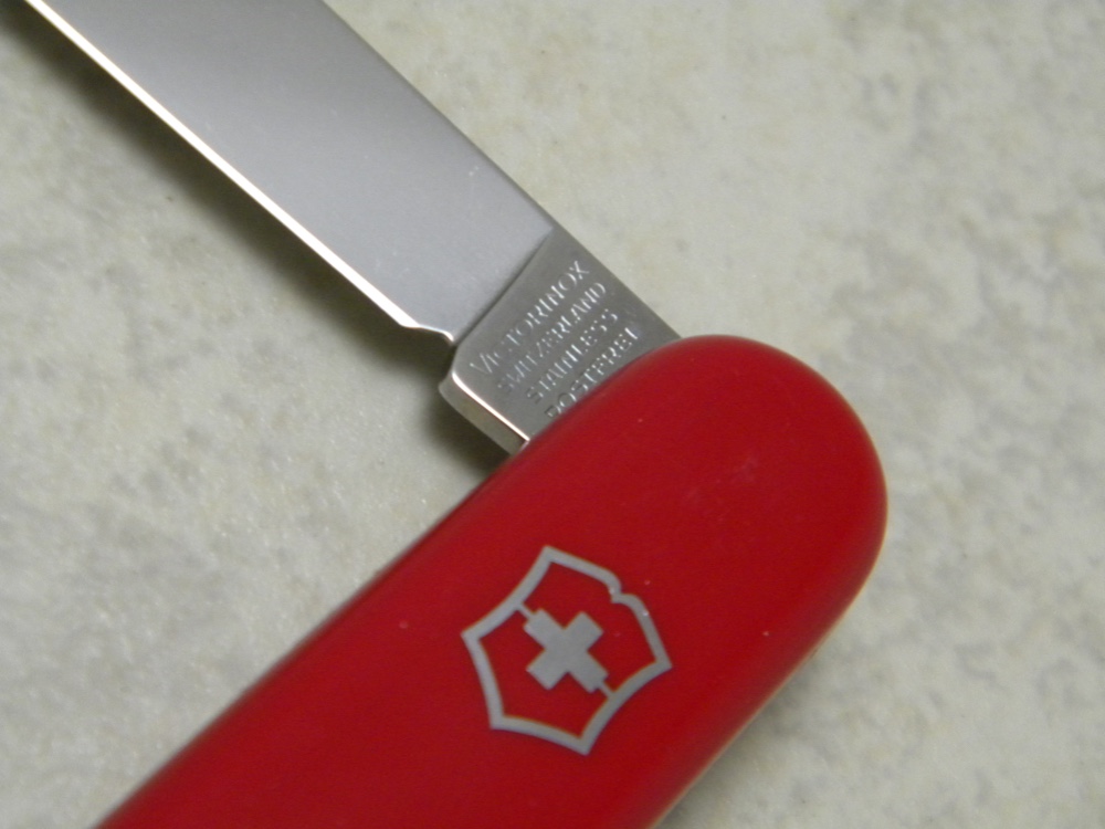 Victorinox Switzerland Stainless Rostfrei Red Time Keeper Officier